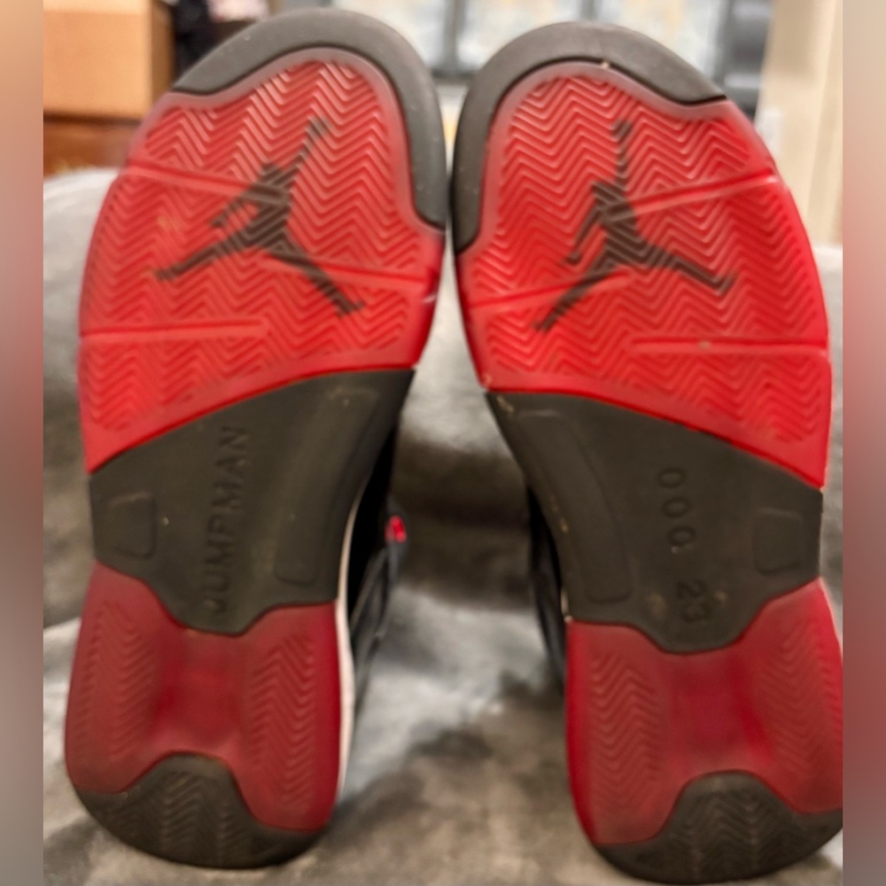 👟 NIKE JORDAN Size 10 Air Maxim 200 Jumpman CD6107 001 - Picture 8 of 10